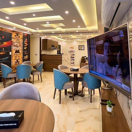 הוסטל Nazlet el-Sîsi Rotana Pyramids View מראה חיצוני תמונה