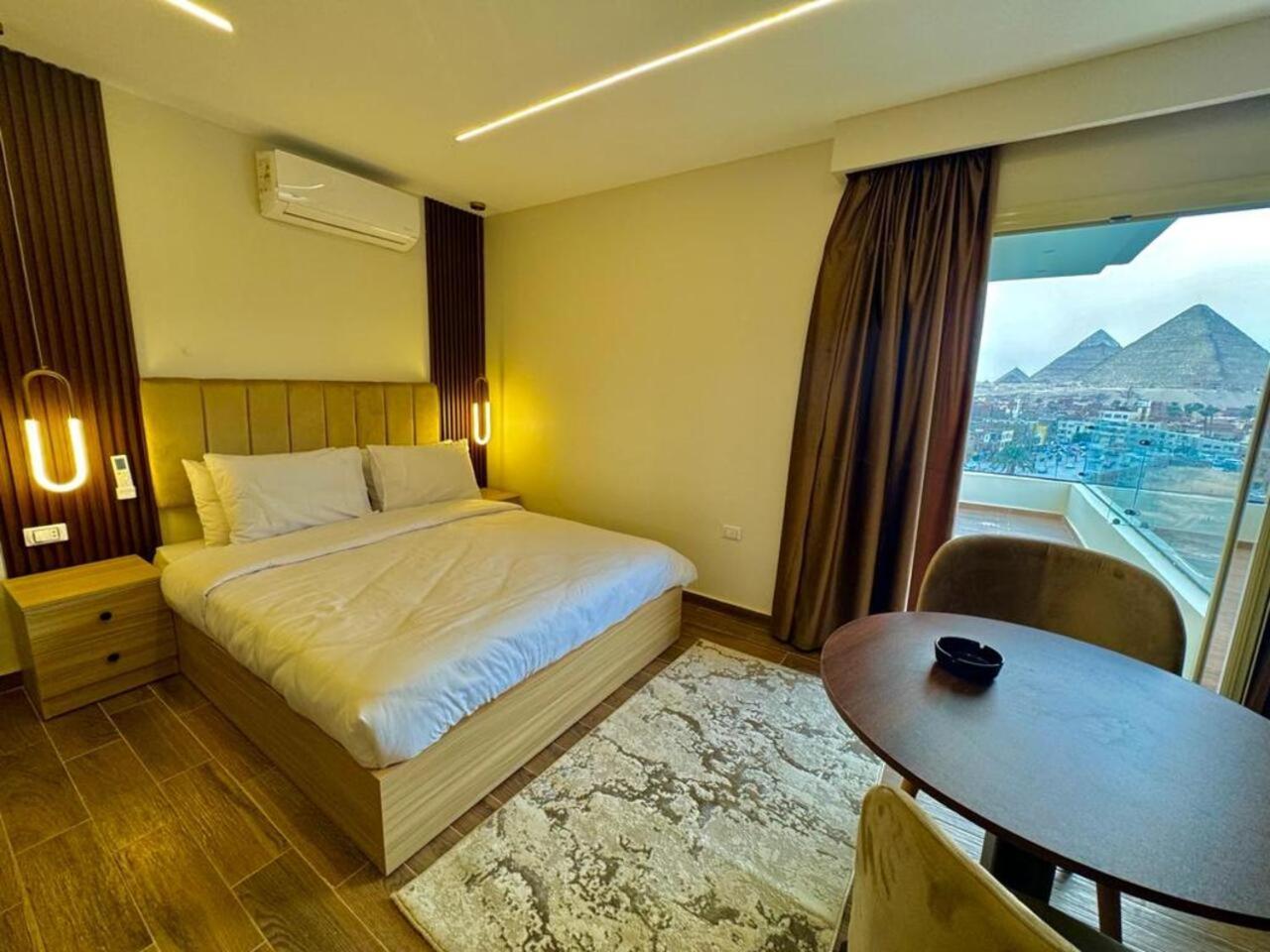 הוסטל Nazlet el-Sîsi Rotana Pyramids View מראה חיצוני תמונה