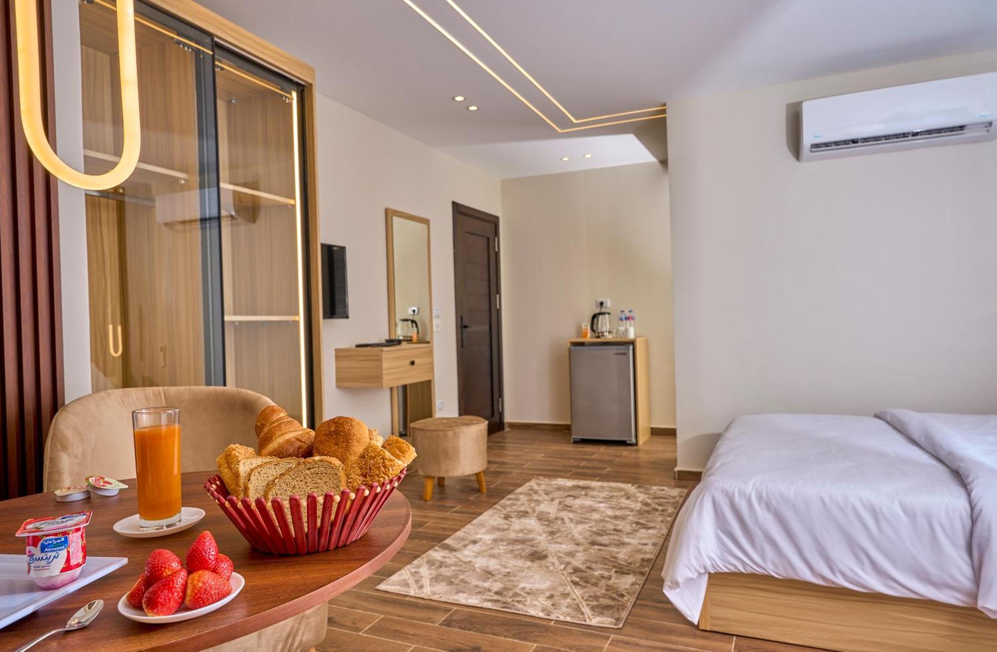 הוסטל Nazlet el-Sîsi Rotana Pyramids View מראה חיצוני תמונה