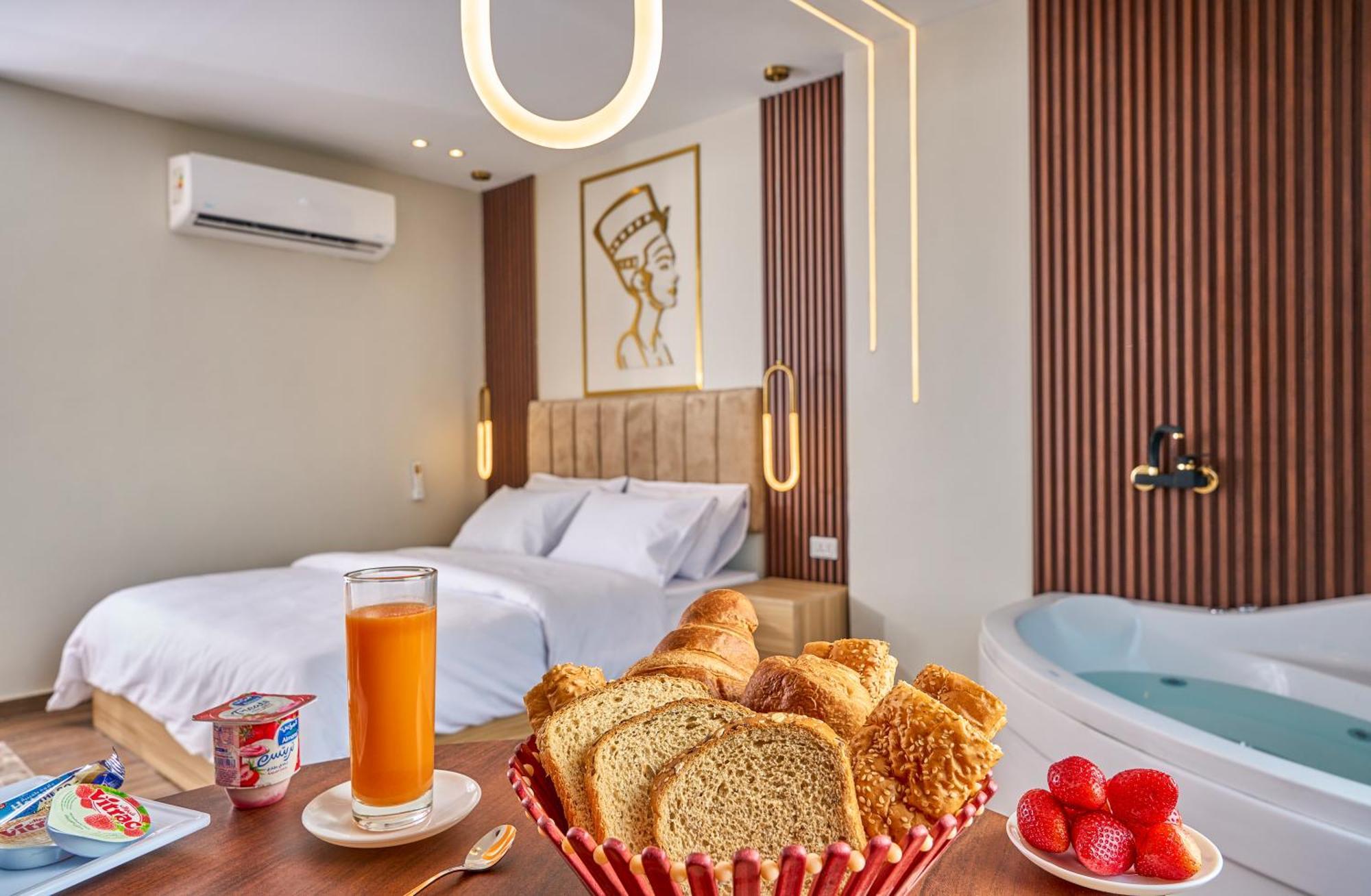 הוסטל Nazlet el-Sîsi Rotana Pyramids View מראה חיצוני תמונה