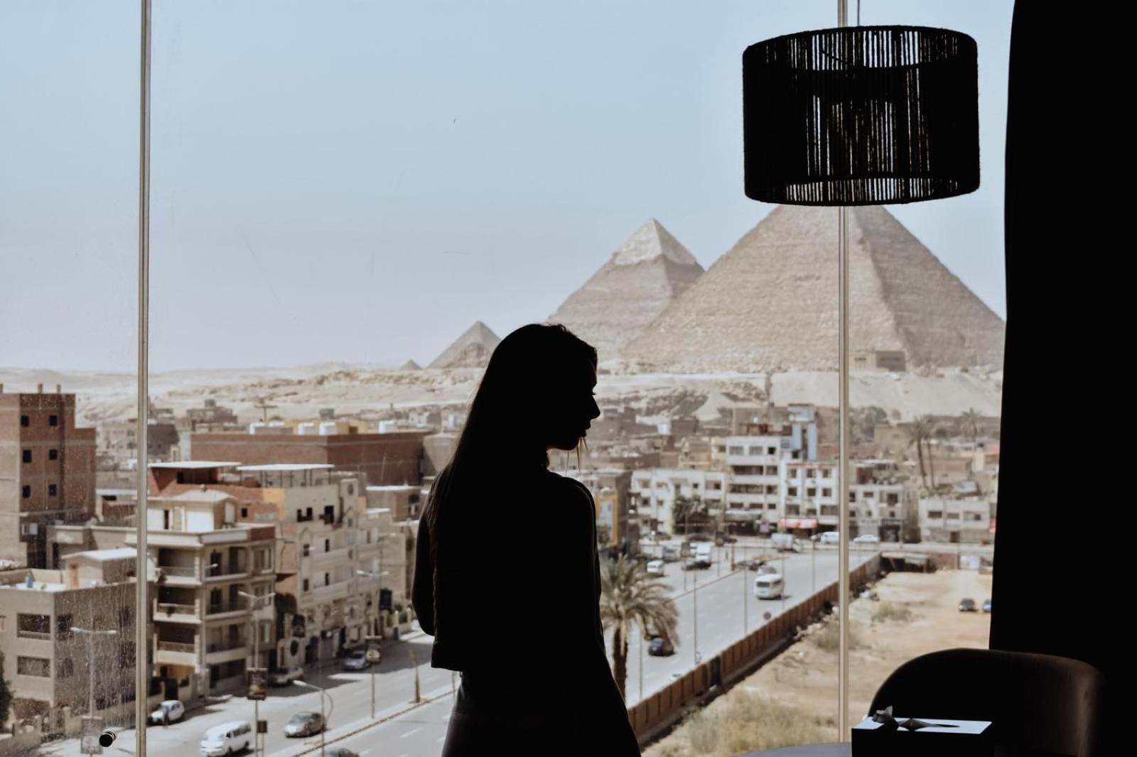 הוסטל Nazlet el-Sîsi Rotana Pyramids View מראה חיצוני תמונה